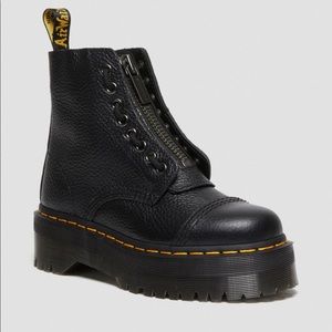 Black Platform Dr. Martens